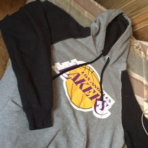 LA Lakers hoodie